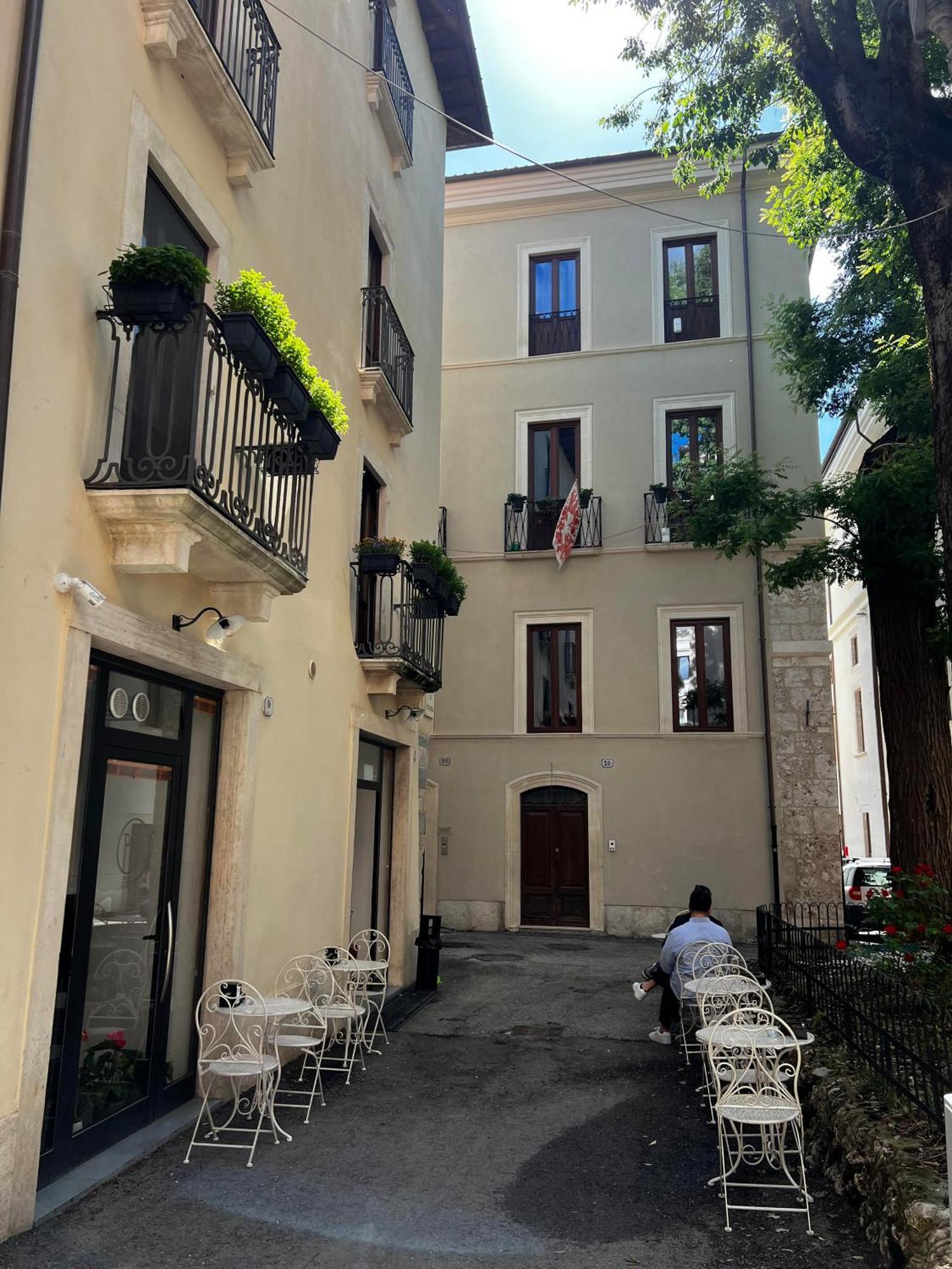 Apartmán Antica Dimora San Crisante - Centro Storico LʼAquila Exteriér fotografie